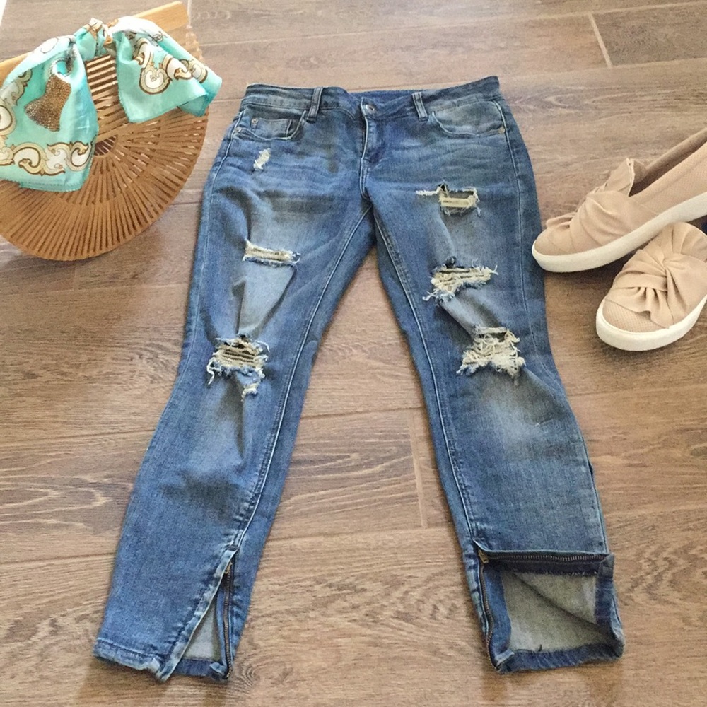 Ankle zip ripped-up jeans